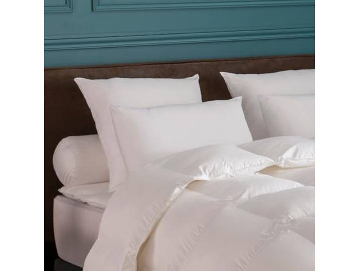 DROUAULT - Oreiller Toucher Duvet 45x70 cm - Soutien Medium Fibre Creuse Siliconée - Dormeurs sur le Dos - Enveloppe 100% Coton Sergé - Confort hôtellerie - Aérien - Lavable 40°C