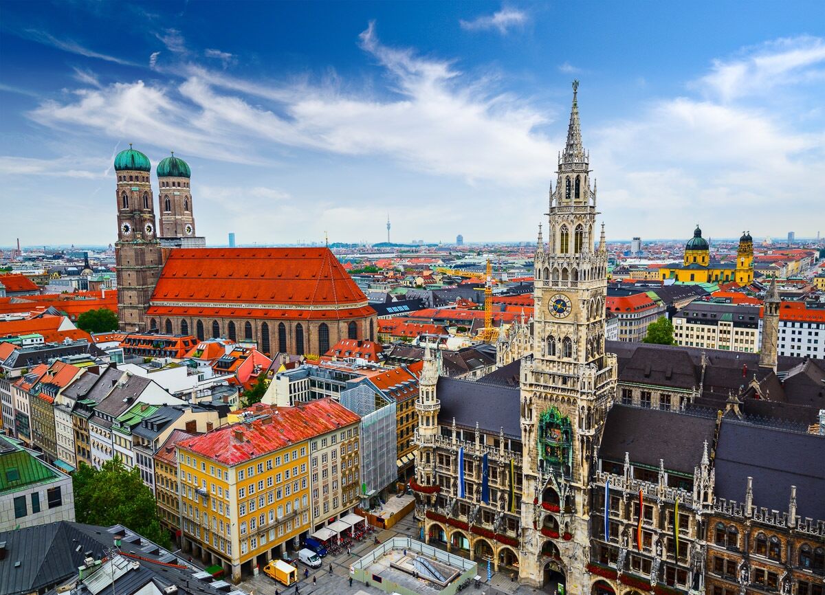Fototapete PAPERMOON "Münchner Skyline", bunt, B:4m L:2,6m, Vlies, Tapeten, Fototapete bunt B/L: 4m x 2,6m, Bahnen: 8 Stk.