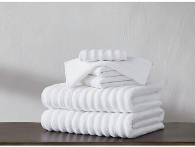 London Fog Zero Twist Piece Towel Set