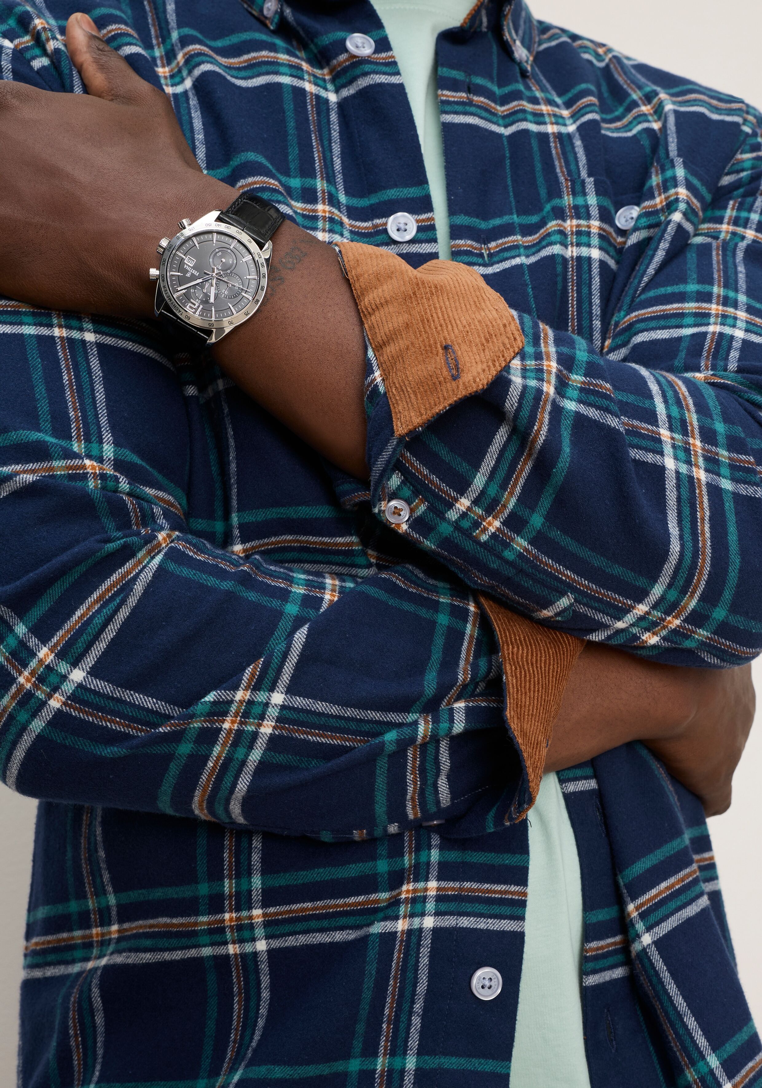 Flanellhemd DELMAO "Lässiger Look mit besonderen Details", Herren, Gr. 5XL, N-Gr, blau (dunkel blau), Web, Obermaterial: 100% Baumwolle, kariert, regular fit normal, Ärmel mit Ärmelschlitz Manschette, Hemden Flanellhemd, Cord-Akzente an Kragen und Mansche