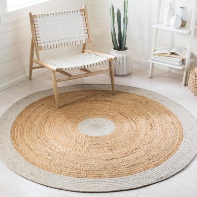 SAFAVIEH Handmade Braided Hvonn Jute Rug