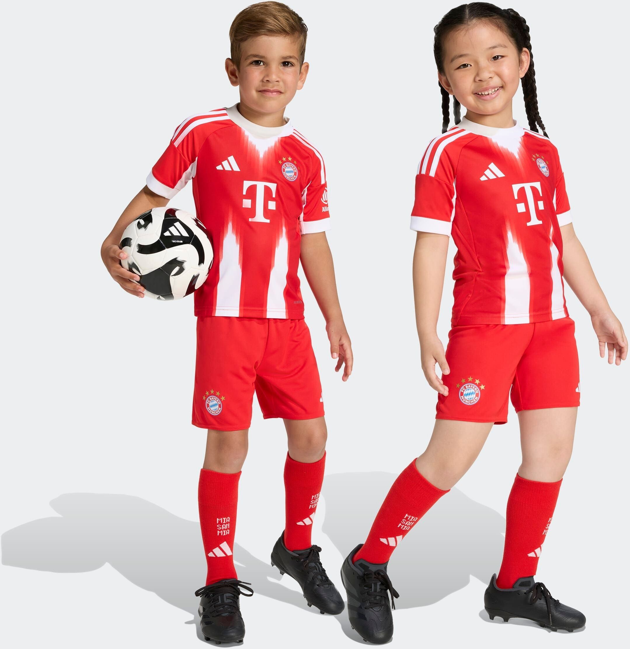Trainingsanzug ADIDAS PERFORMANCE "FC BAYERN MÜNCHEN 25/26 KIDS MINI-HEIMAUSRÜSTUNG", Mädchen, Gr. 98, rot, Obermaterial: 100% Polyester. Obermaterial 2: 68% Baumwolle, 28% Polyester, 4% Elasthan, Sportanzüge Trainingsanzug rot 98