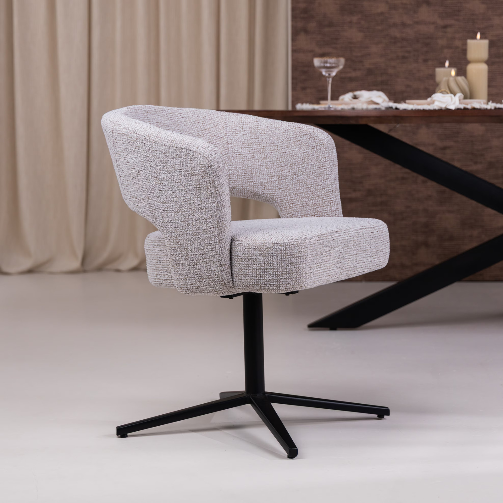 Sohome Imane Draaibare Eetkamerstoel met Armleuningen - Beige
