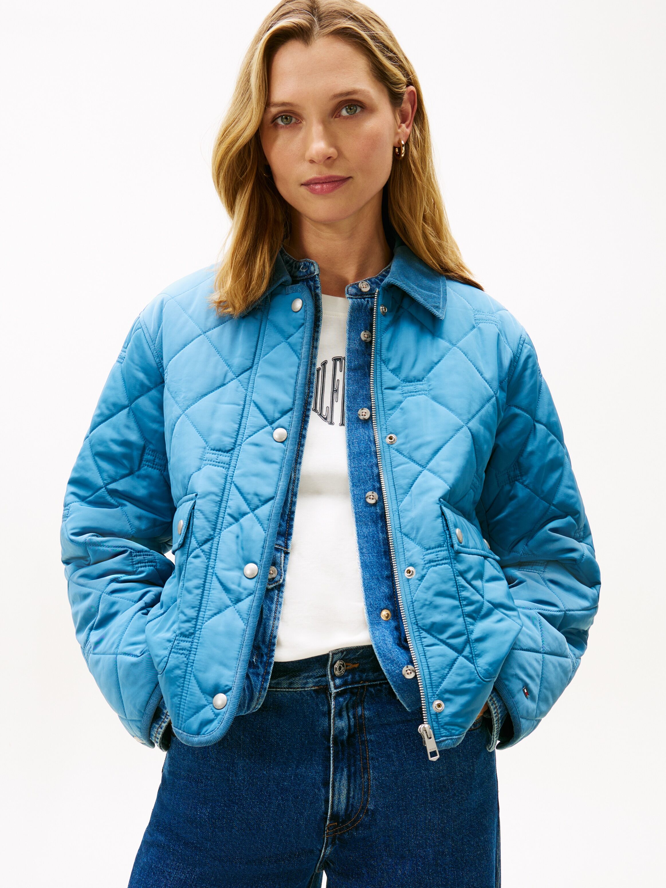 Steppjacke TOMMY HILFIGER "PADDED FLAG QUILTED JACKET", Damen, Gr. XXXL(46), blau (cyclone haze), Steppware, Obermaterial: 100% Polyester, unifarben, regular fit, Jacken Steppjacke cyclone haze XXXL(46)