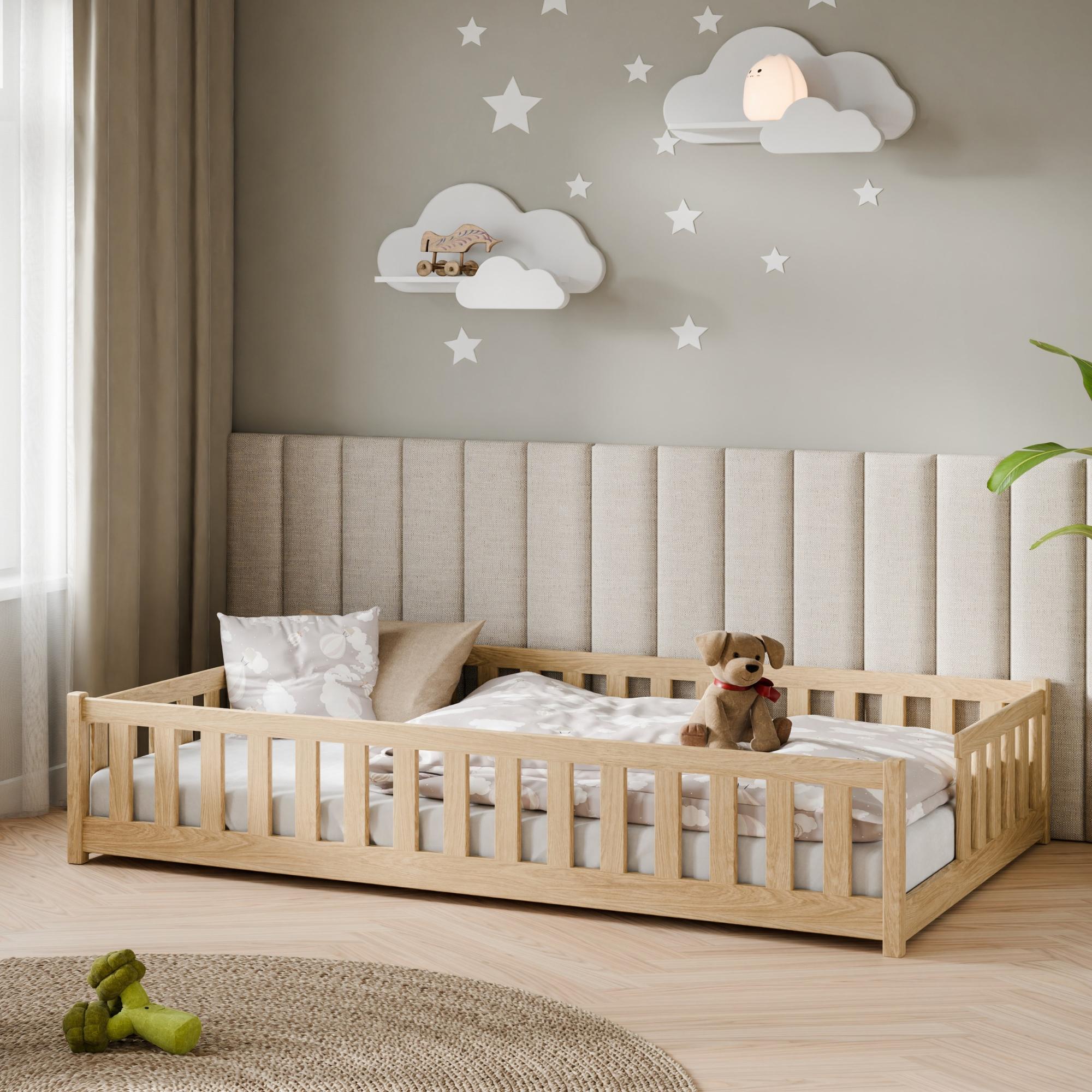 Kids Collective Kinderbett Bodenbett mit Rausfallschutz Lattenrost und Matratze Montessori Bett Bed Gitterbett Kinder Jugendbett Einzelbett | 120x200 cm | Natur
