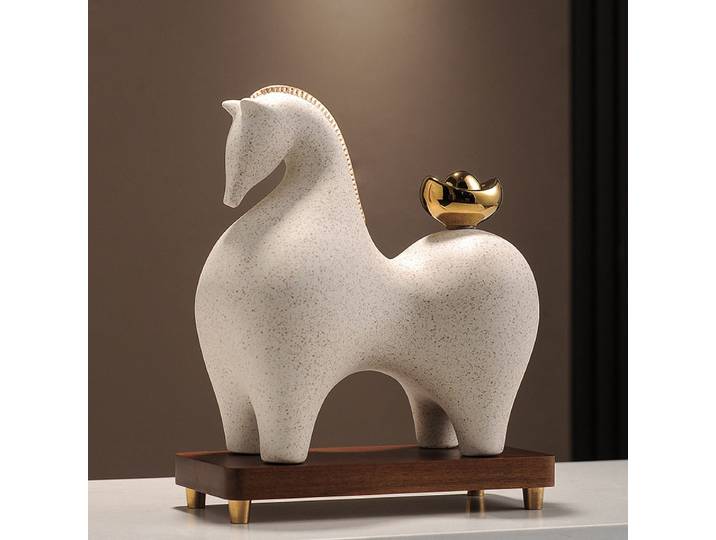 Figurines miniatures de luxe pour la décoration de la maison haut de gamme ZY40XBJ