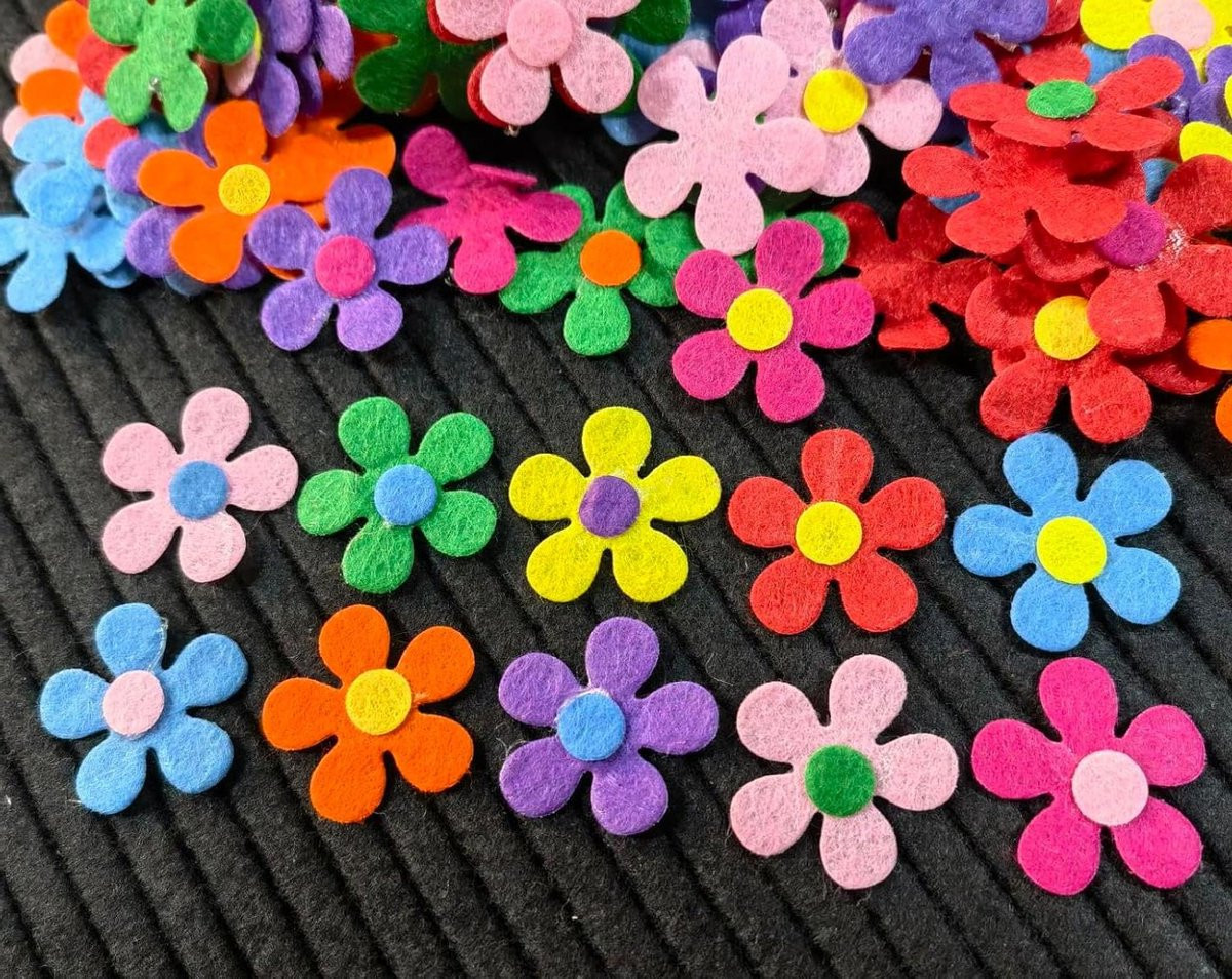200 stuks Felt Bloemen Stof Applicaties Mix Kleur voor Knutselen en Decoratie