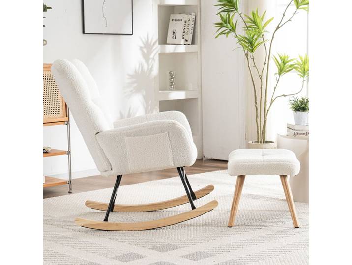 Fauteuil berçant - ZEVKOR - avec repose-pieds - tissu bouclé blanc - bois d'hévéa - assise rembourrée