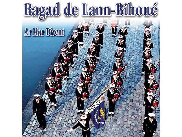 Bagad De Lann-Bihoue - Ar Mor Divent