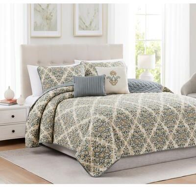 RT Designer Collection Nova Sophisticated Quilt With Decorative pillows & Shams