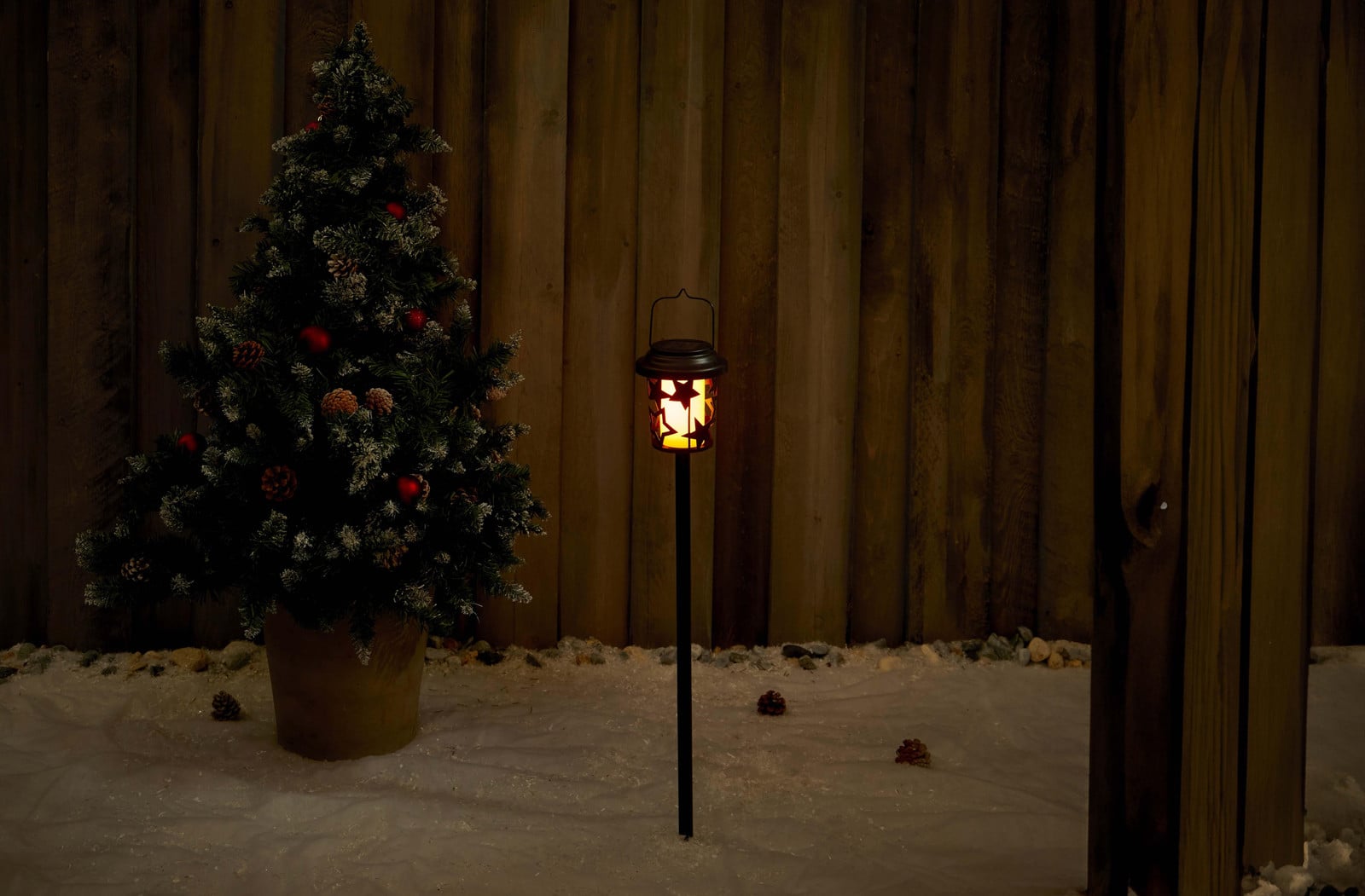 Northpoint Zonne-energie tuinlantaarn met accentverlichting en grondpen