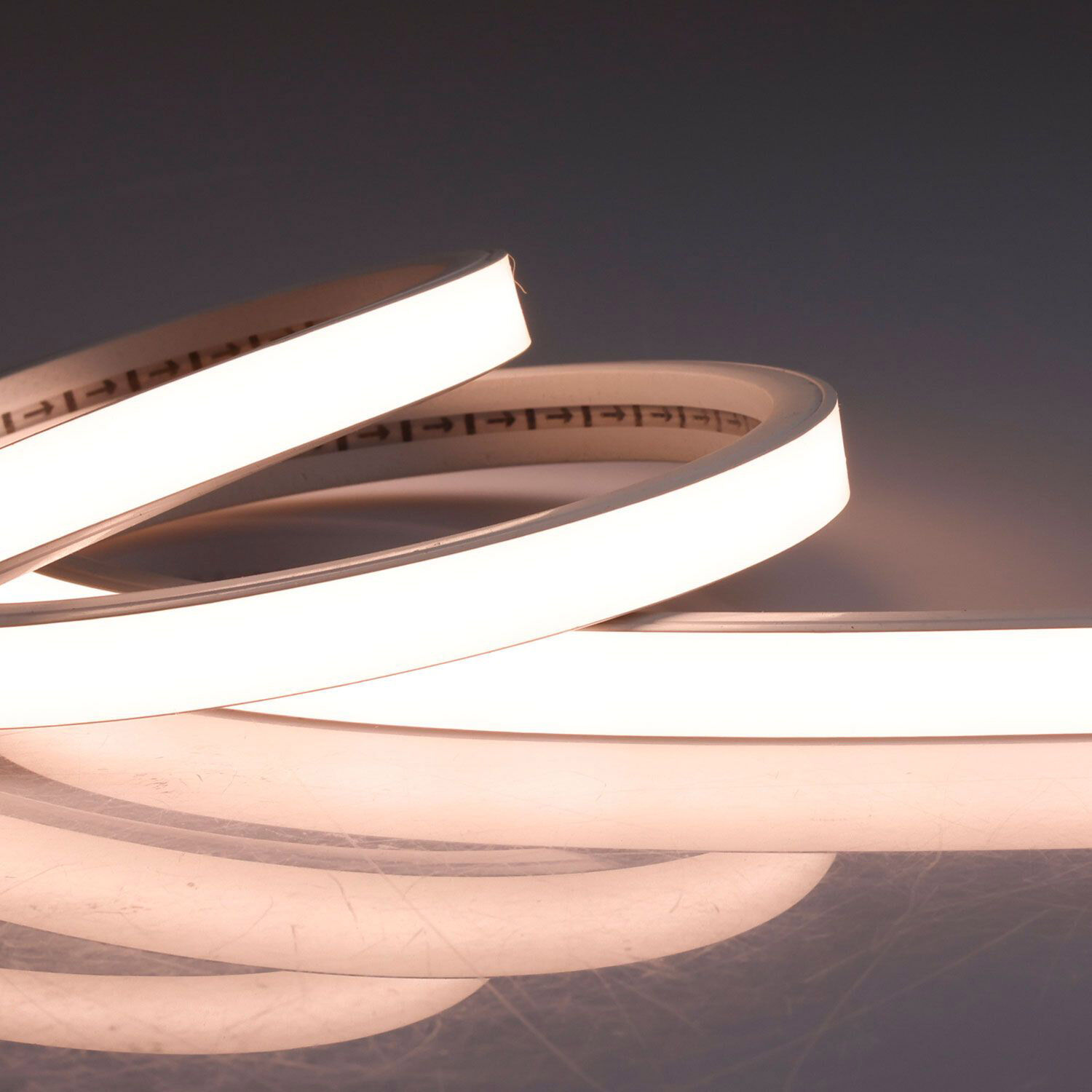 Isoled Led Neon940 Flexband B13h08, 24v Dc, 12w, Ip54, 4000k, 5m Rolle, 240led/m, Inkl. Montageclips