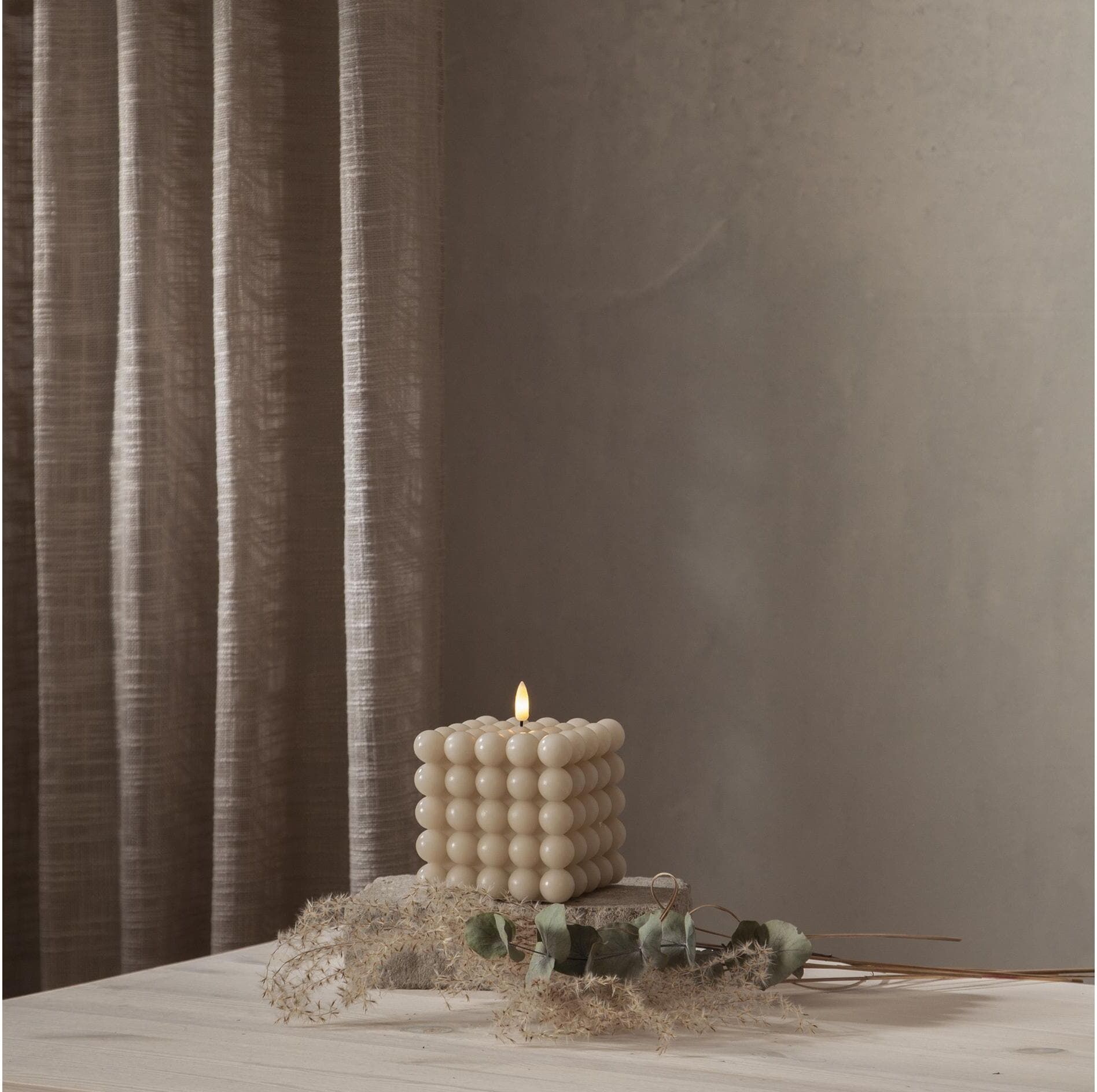 LED-Kerze "LED-Kerze Pillar Flamm", beige (weiß, neutral), H:12,5cm, Wachs, PARFORCE TRADITIONAL HUNTING, Kerzen, LED-Kerze weiß, neutral Ø/H: 12,5cm