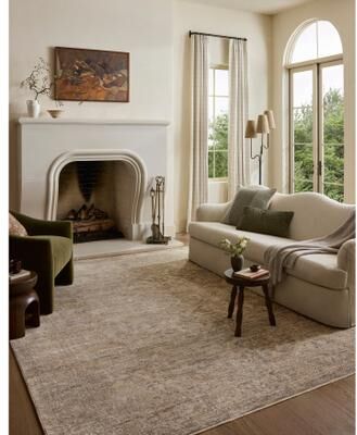 Alexander Home Clarice Traditional Area Rug