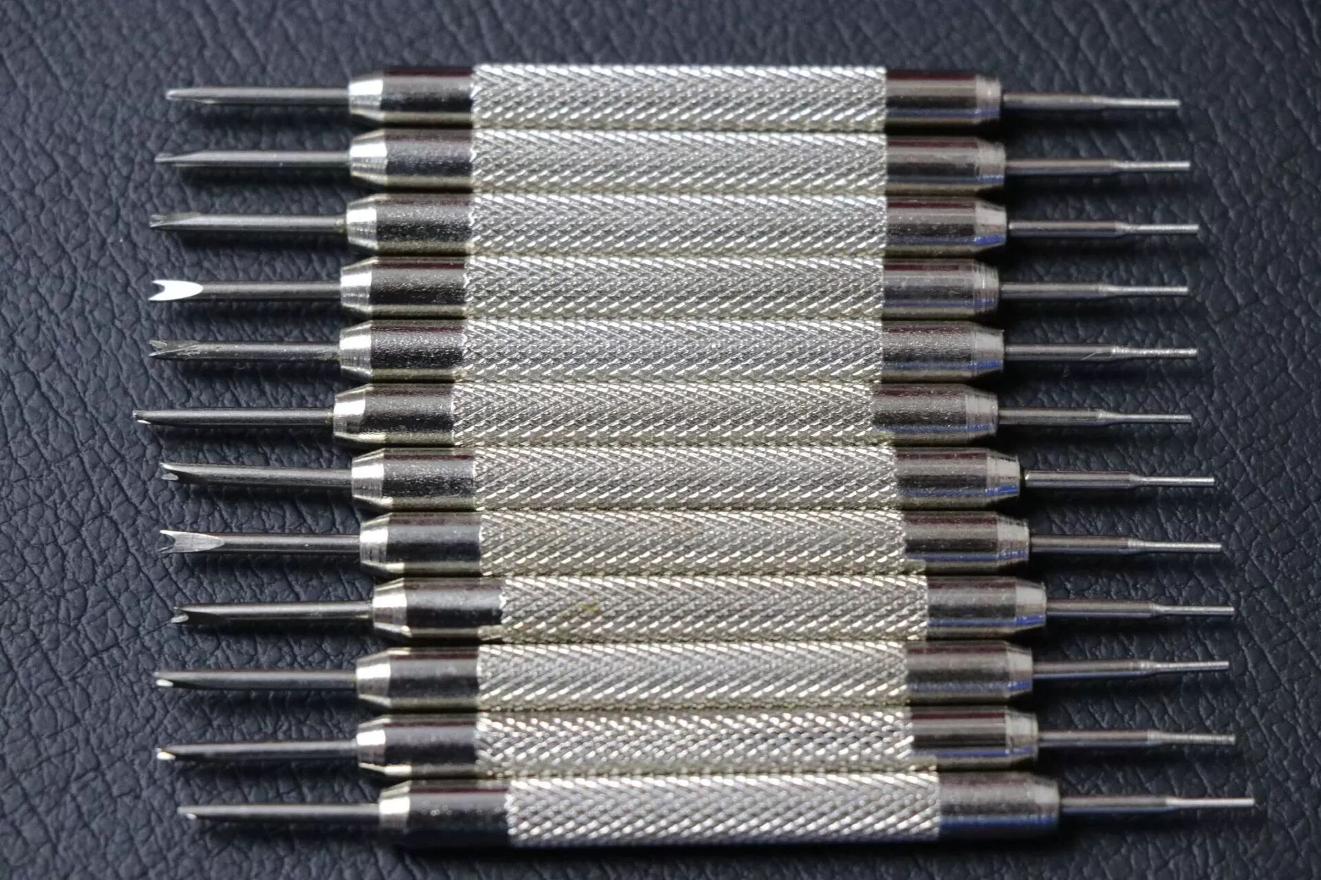 INF Uhrenarmband-Entferner-Werkzeugsatz mit 10 Edelstahl-Federsteg-Zangen L