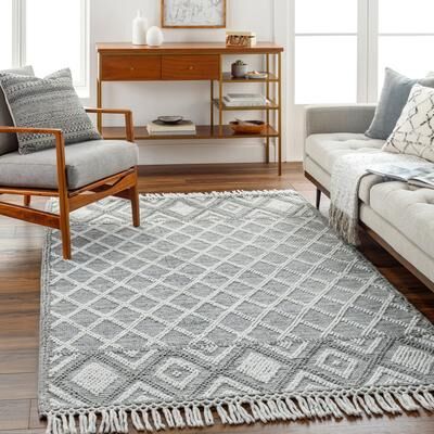 Livabliss Aadhya Handmade Indoor/ Outdoor Bohemian Area Rug