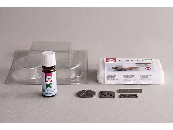 Rayher Bastelpackung Seife Giessen Handmade with Love