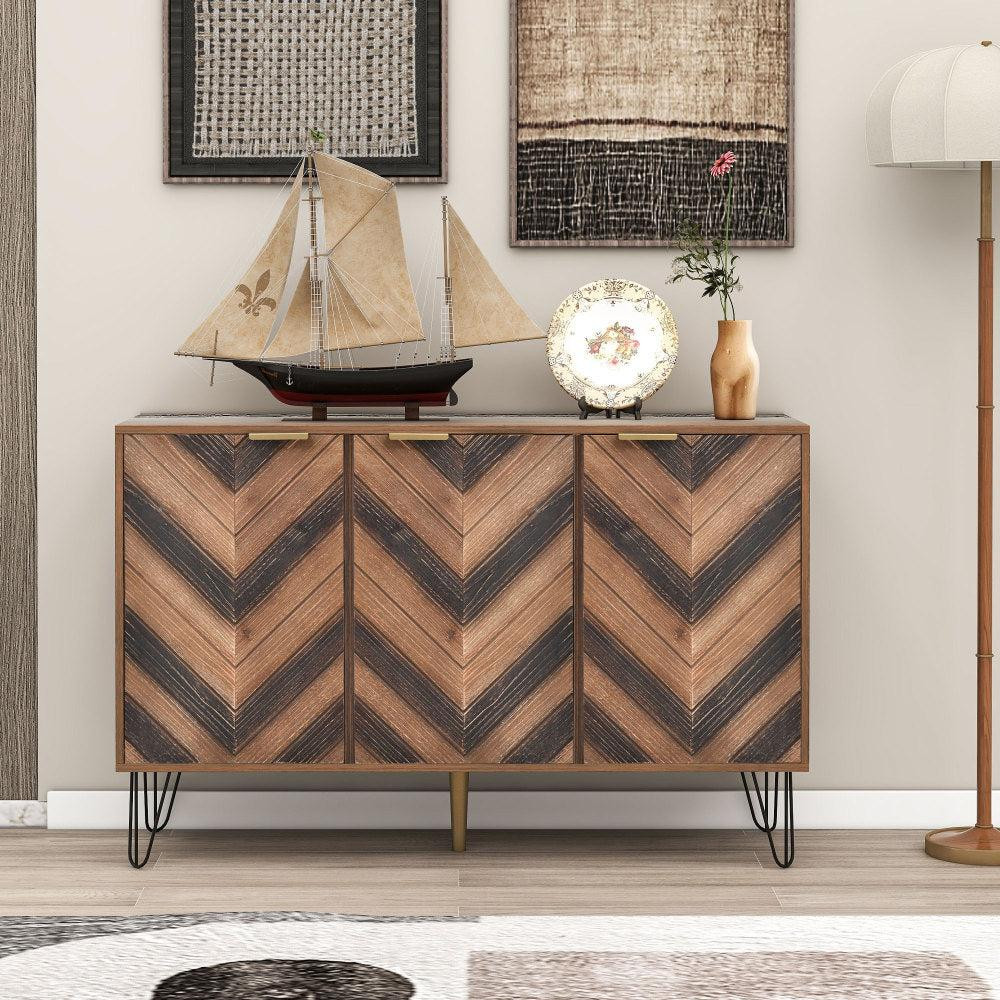Selius dressoir met drie deuren en uniek textiel- en houtfineer design