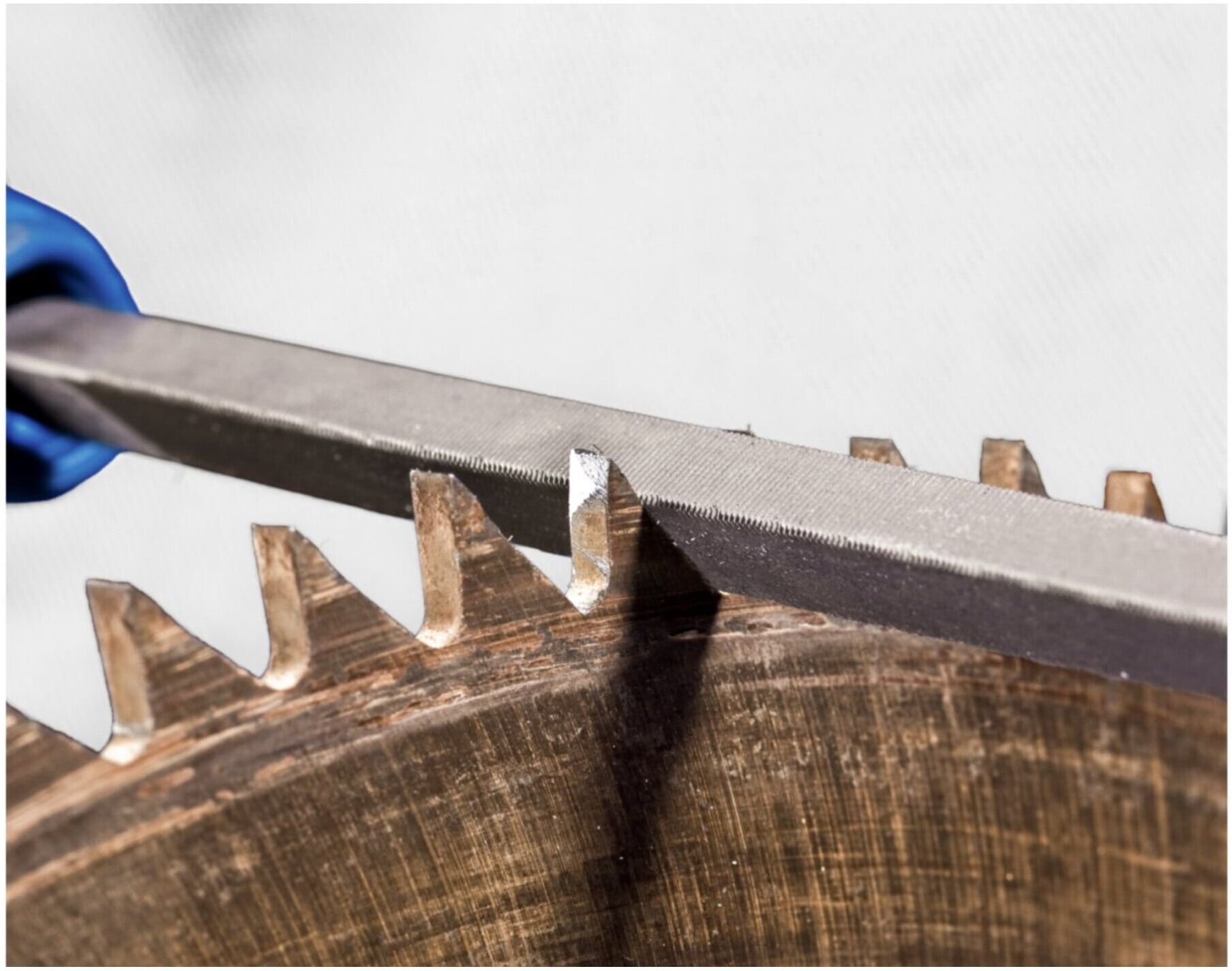 PFERD TOOLS Sägefeile Dreikant doppelt extra schmal 200mm Hieb 2 universell zum Schärfen (11404202)