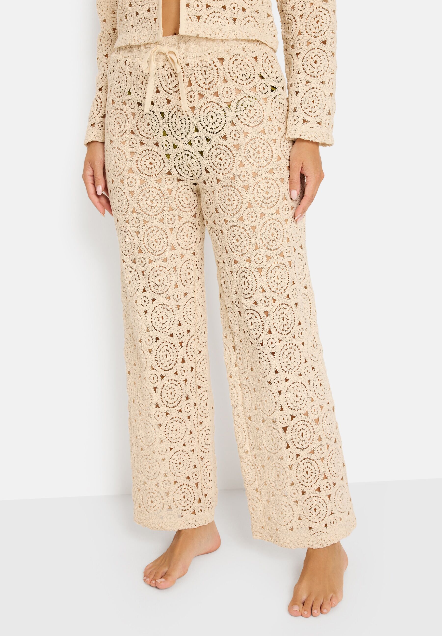 Strandhose LSCN BY LASCANA, Damen, Gr. 46, N-Gr, beige (sand), Spitze, Obermaterial: 100% Baumwolle, unifarben, figurumspielend lang, Hosen Strandhose, aus weicher Häkelspitze mit Gummizugbund sand 46, N-Gr