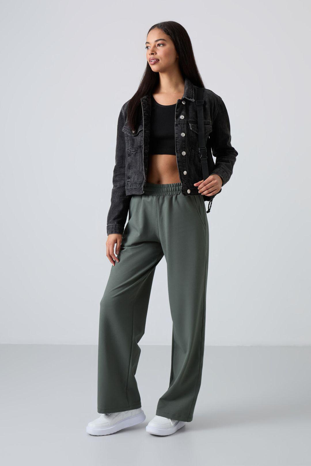 Weite Pull-On-Sweatpants