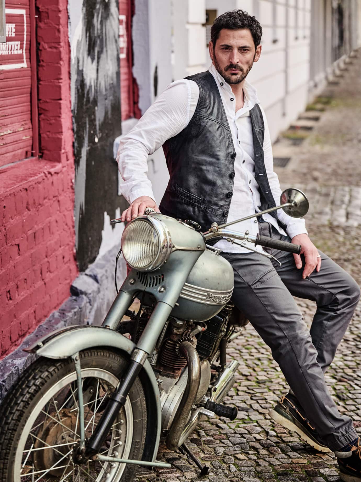 Mey & Edlich Easy Rider Lederweste Grau 48