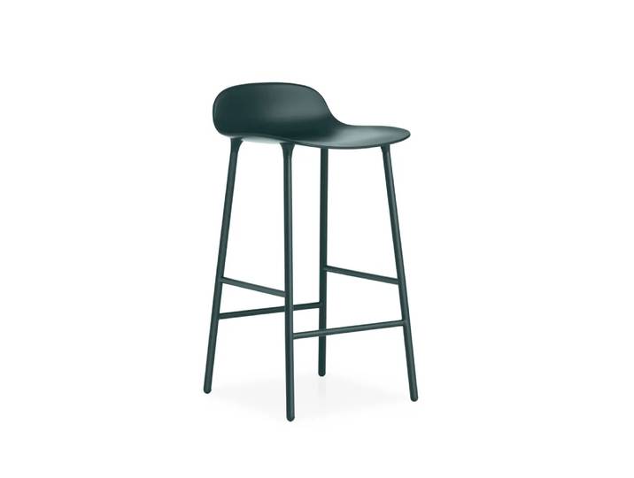 Normann Copenhagen Form Barstuhl niedrig Green, grün lackierte Stahlbeine