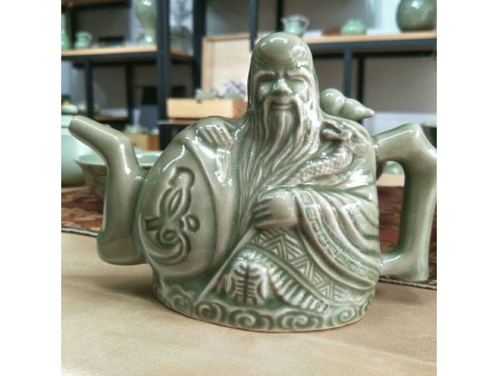 Bouilloire à thé vert en céramique Antique chinoise de 7.1 pouces, théière Assassins faite à la main