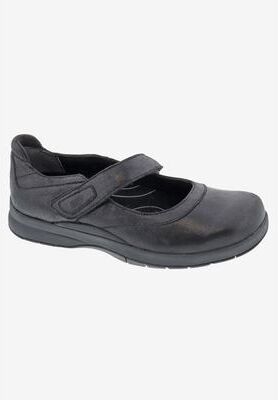 Women's Drew Endeavor Flats by Drew in Dusty Black Leather (Size 8 N)