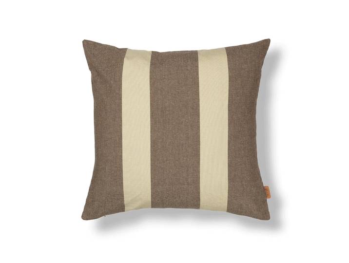 Ferm Living - Strand Outdoor Kissen, 50 x 50 cm, carob brown / parchment