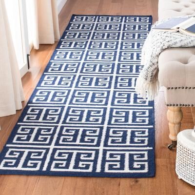 SAFAVIEH Handmade Flatweave Dhurries Renae Modern Wool Rug