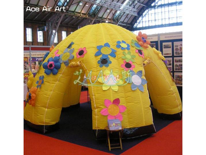 Dôme gonflable jaune vif en forme de graine, fleurs multicolores, dôme événementiel pour salons professionnels