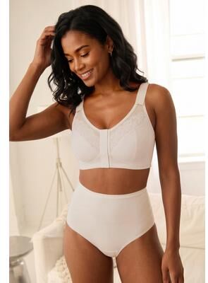 Plus Size Women's Magnetic Close Full Coverage Bra by Comfort Choice in White (Size L)