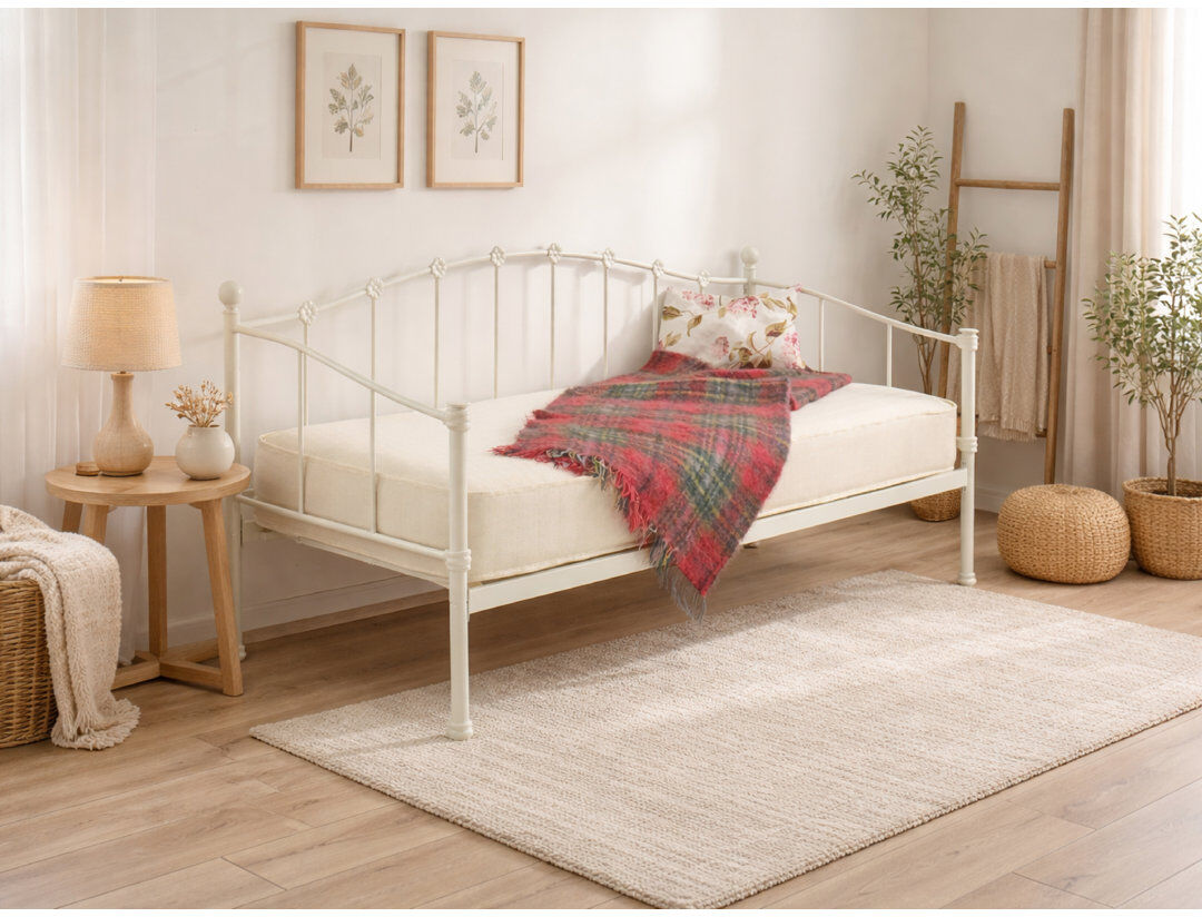 17 Stories Metal Daybed White Single (3')