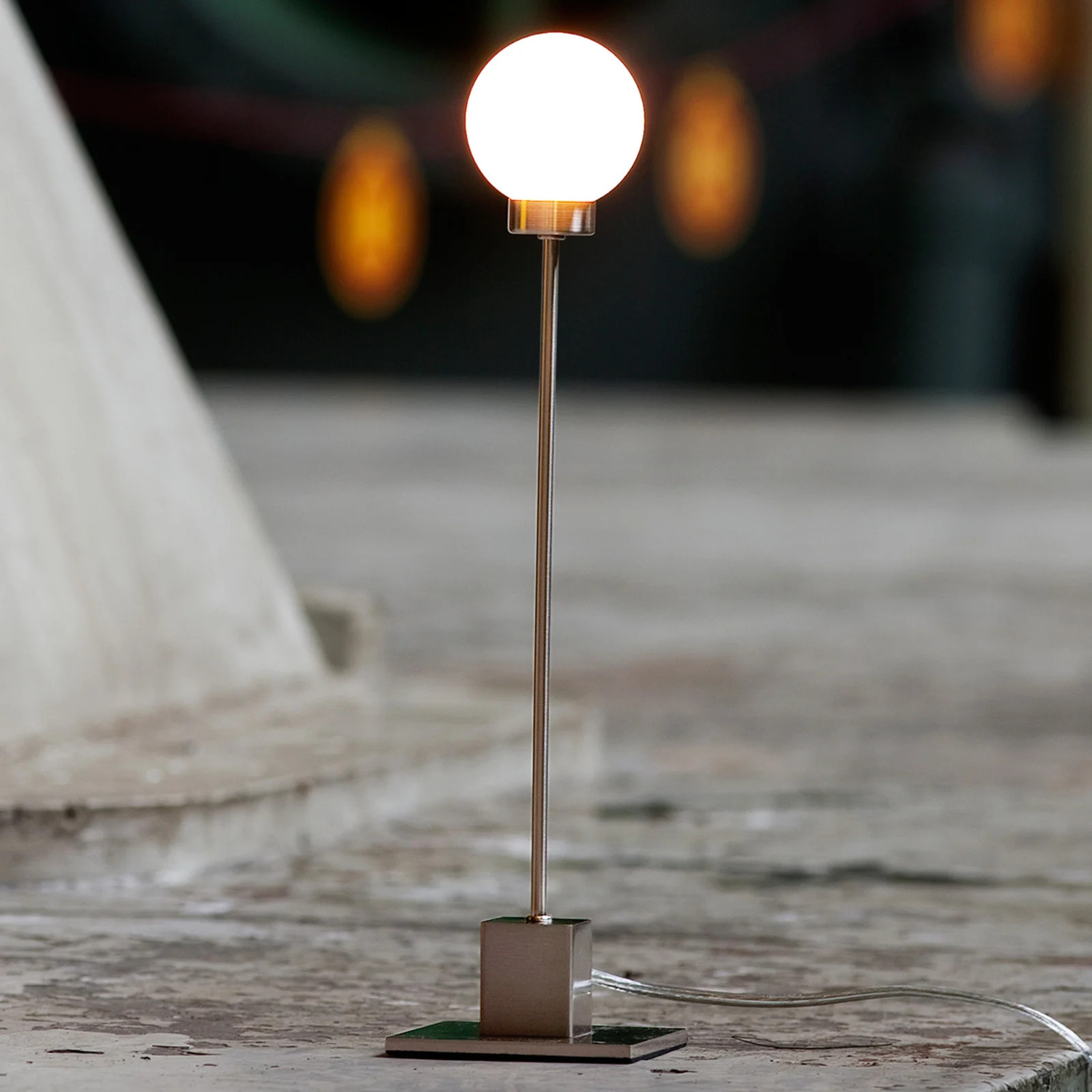 Northern Snowball D8 Tafellamp van Glas en Steel voor de Woonkamer