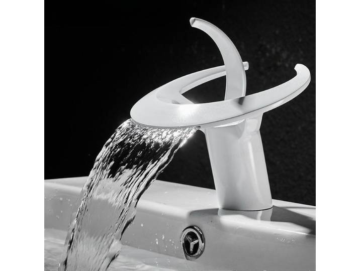 Robinet cascade en laiton, robinet d'eau chaude et froide, mitigeur d'évier de salle de bains, conception de volant d'inertie chaude et froide, robinet d'eau de grue de lavabo gris