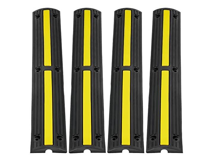 VEVOR Rampe de Protection Câble 4PCS Passage de Câble Sol 1 Canal 3x2 cm Capacité Charge 8 164 kg Passe Câble Ralentisseur Couverture de Fil de Plancher pour Zones Résidentielles Garages Cour 100 cm