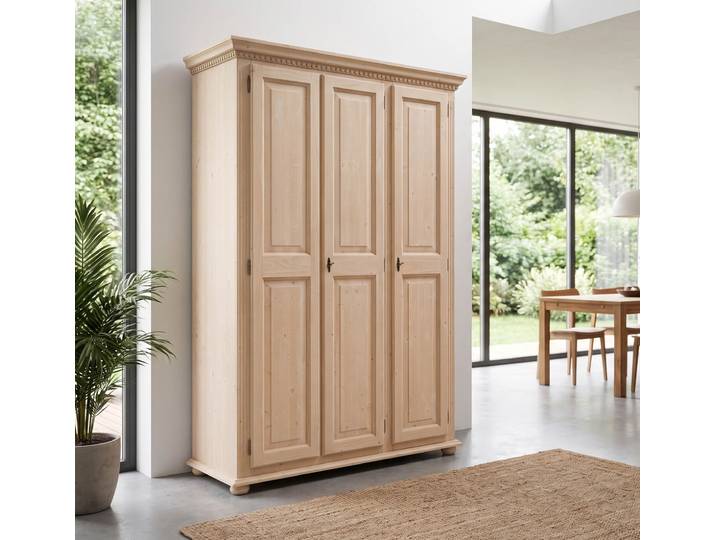 Schrank Bavaria-Kempten aus massiver Fichte im klassischen Landhausstil – Montierte Lieferung – 3%-Vorkasse-Rabatt