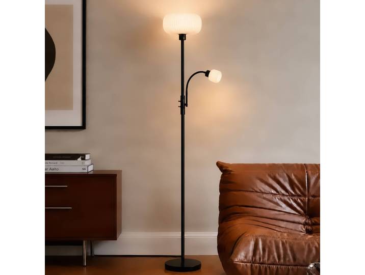 Stehlampe Ingrid Lindby, schwarz, für Wohn- / Esszimmer, Metall