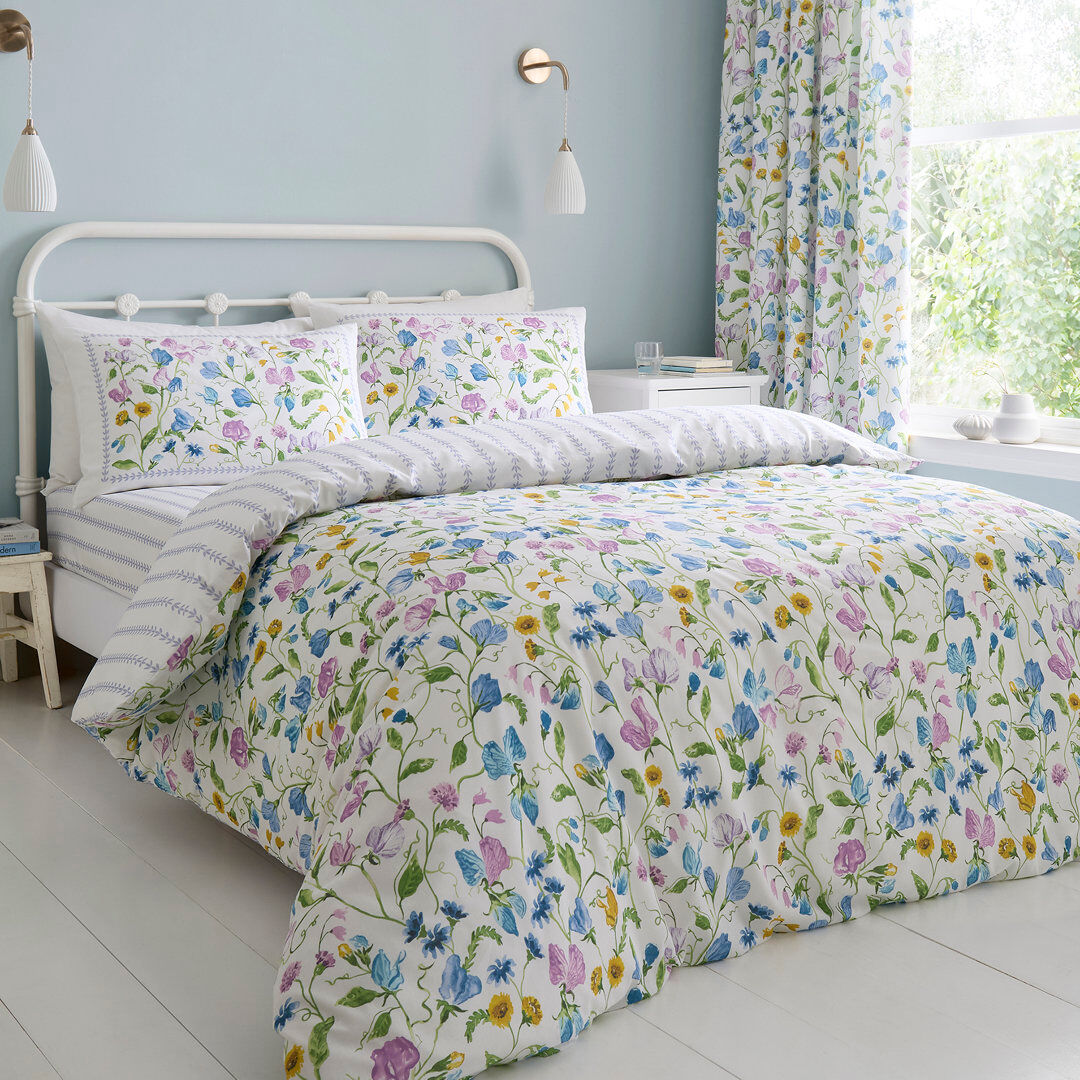 Dreams & Drapes Sweetpea Floral Cotton Floral Duvet Cover Set with Pillowcases Lilac Super King