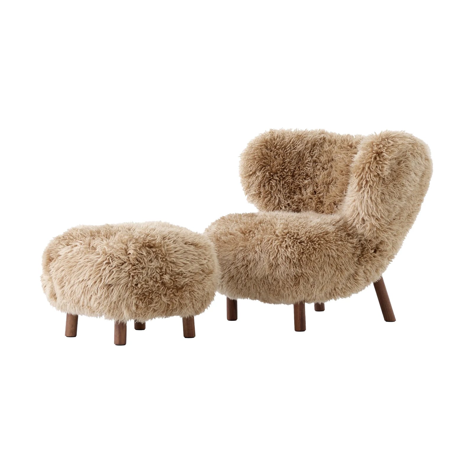 &Tradition Little Petra VB1 fauteuil met poef, Geoliede walnoot en Sheepskin honey