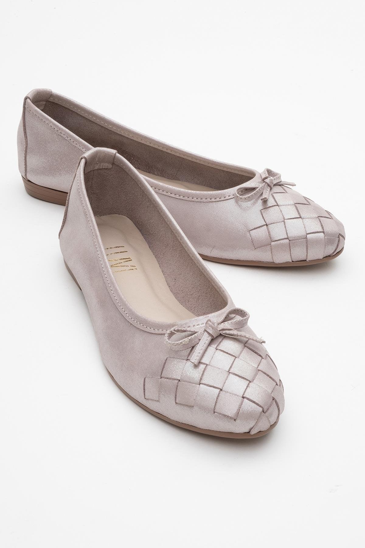 Nopos Leder Cap-Toe Ballerina
