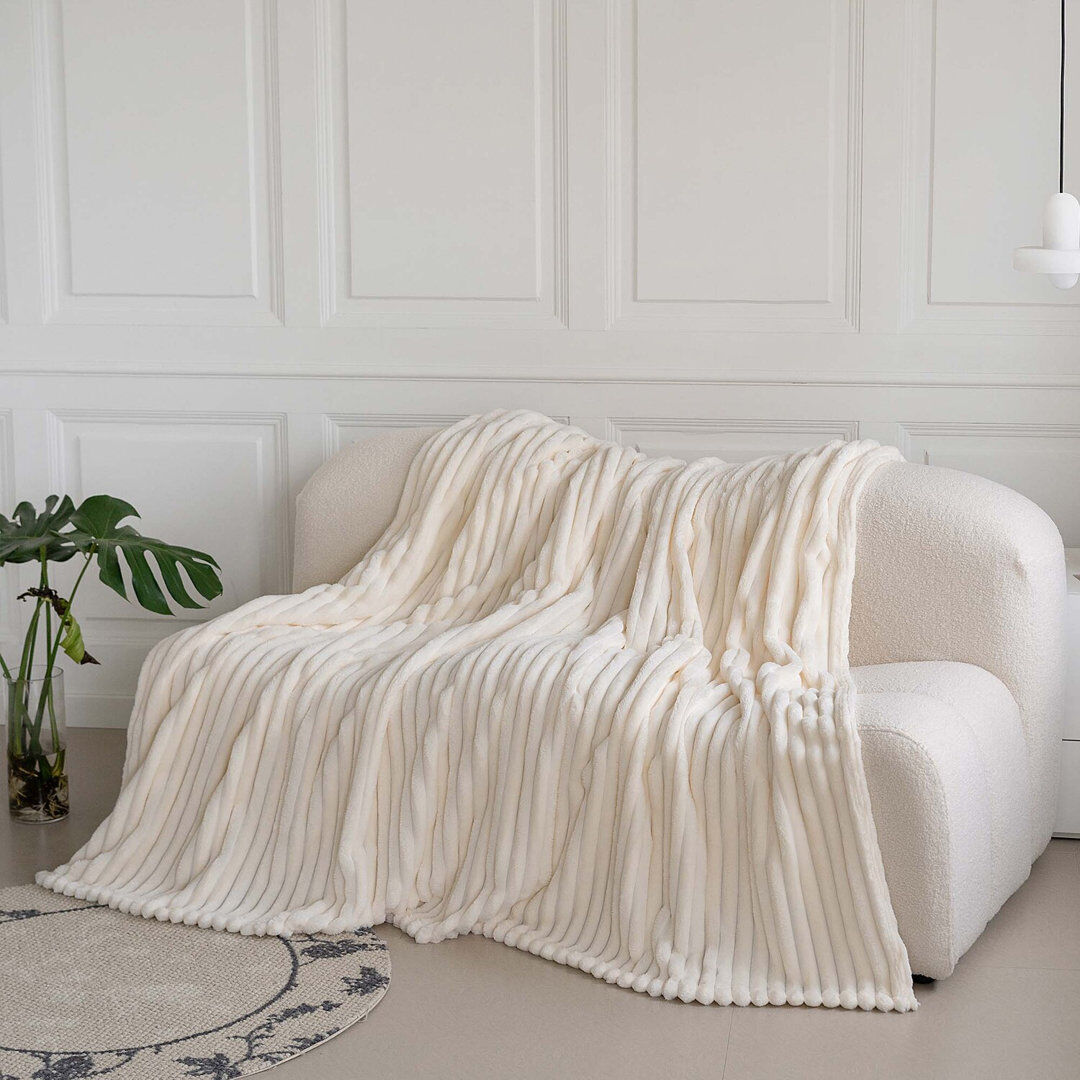 Fairmont Park BELLISSIMA PLUSH THROW Ivory 305cm x 305cm