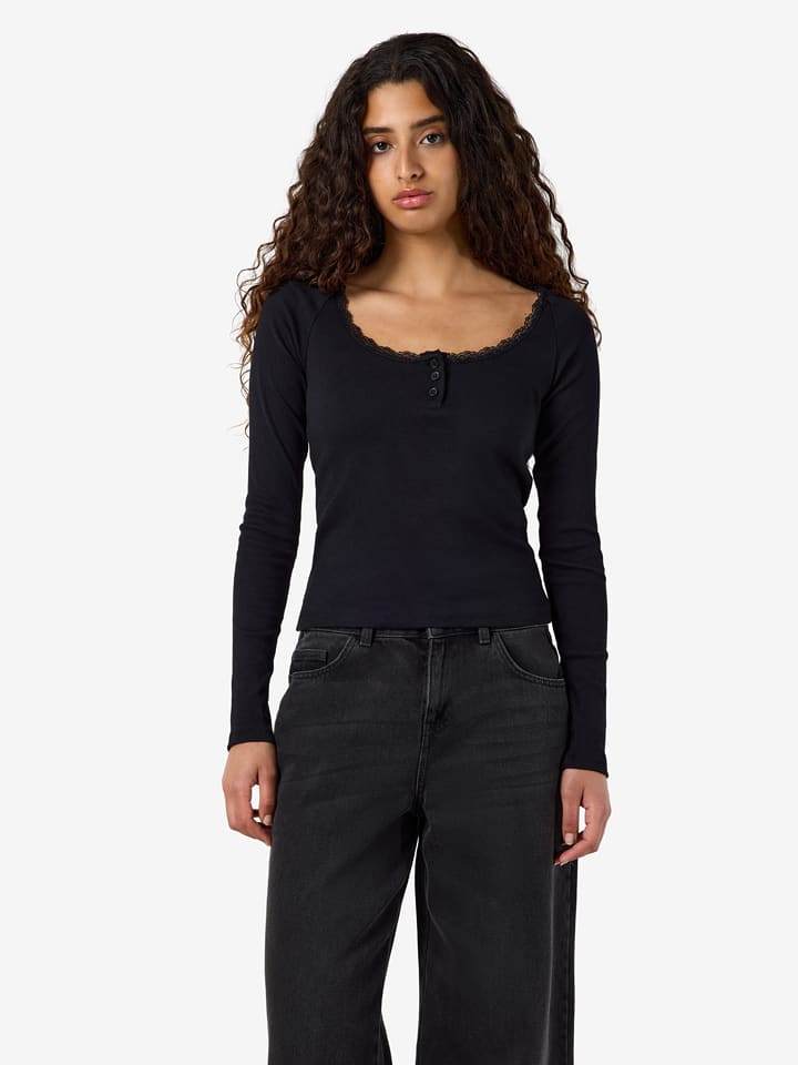 Noisy may Longsleeve in Schwarz - S