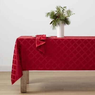 Lenox Laurel Leaf Tablecloth