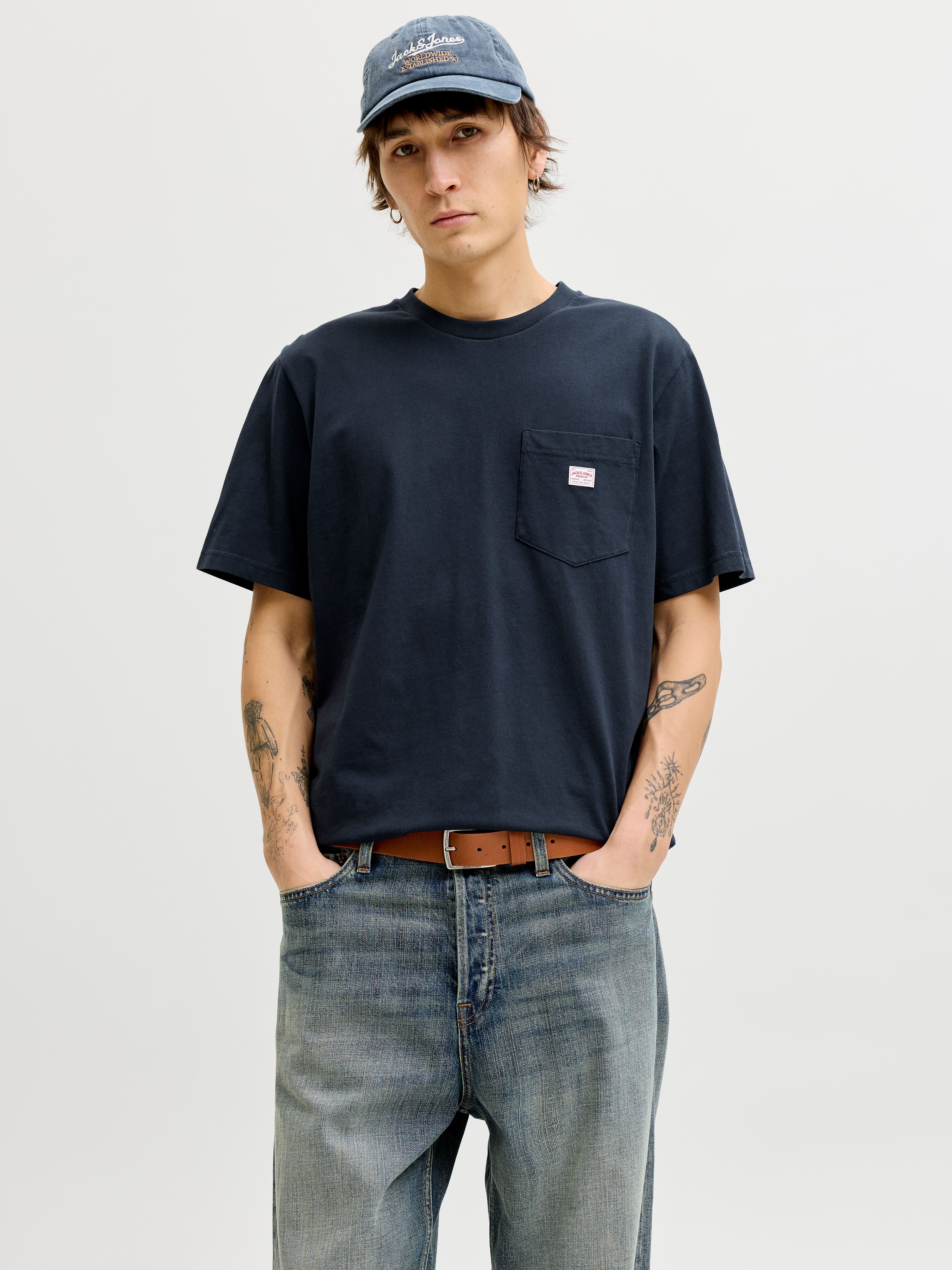 Kurzarmshirt JACK & JONES "JPRBLUCALEB SS TEE SN", Herren, Gr. M, schwarz (sky captain), Jersey, Obermaterial: 100% Baumwolle, unifarben, regular fit normal, Rundhals, Shirts Kurzarmshirt sky captain M