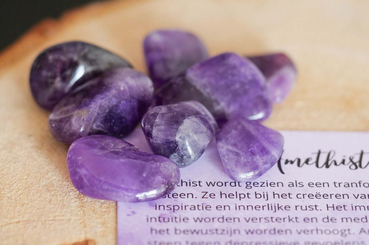 Set van 2 natuurlijke gepolijste Amethist edelstenen voor balans en harmonie