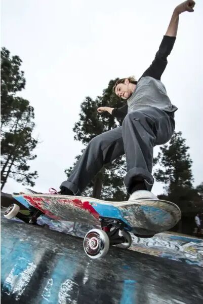 Skateboard Achse Caliber Standard (8" - Raw)