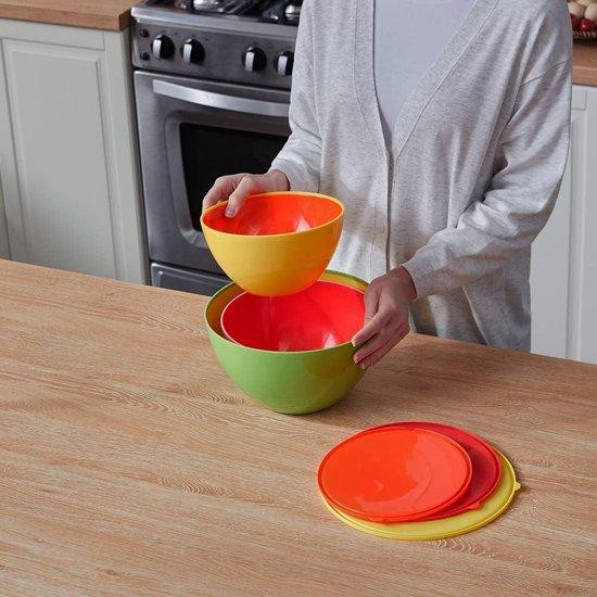 Monzana Kunststof saladeservies met 4 BPA-vrije luchtdichte kommen, 900-4000 ml