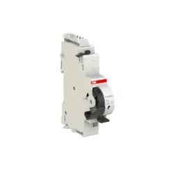 ABB F3C-AR230D Motorantrieb für FI mit Fern-Ein-/Aus- und automatischer Wiedereinschaltung 110-240 V AC, mit 30 s Wartezeit 2CSF203998R0034